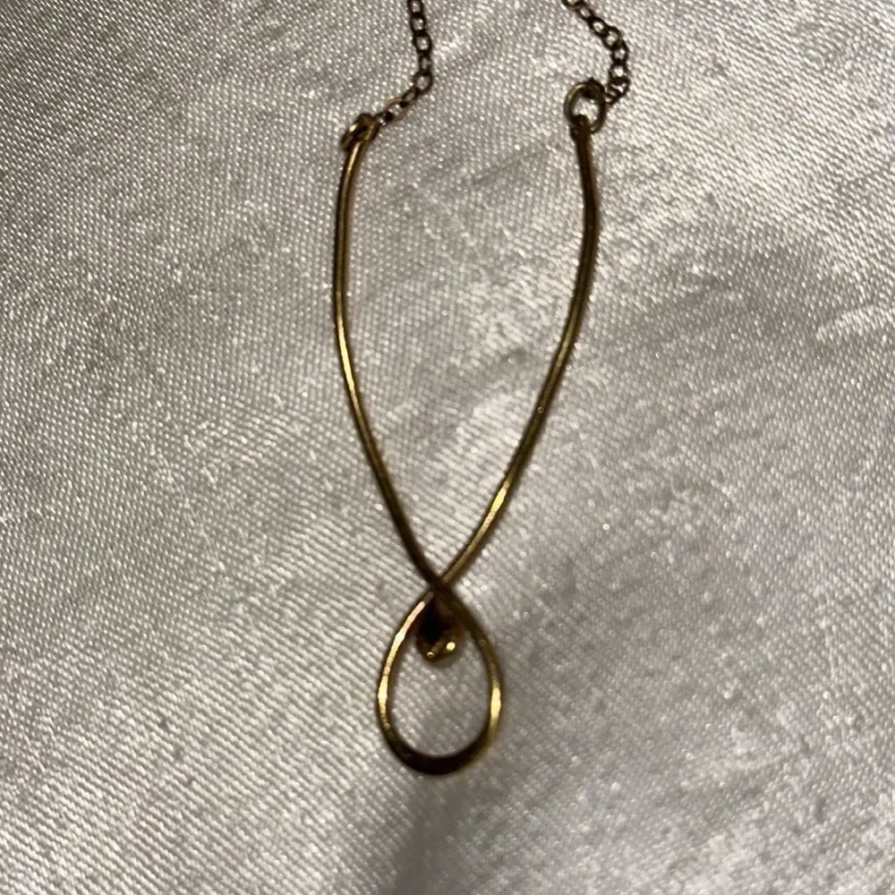 Vintage Avon 10kt gold filled dainty twisted wire‎ necklace